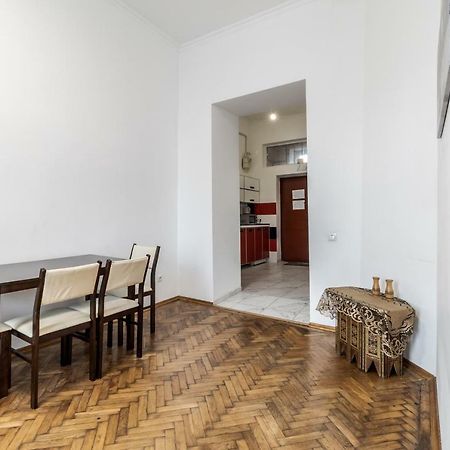 Kumpel Apartment Lwów Zewnętrze zdjęcie