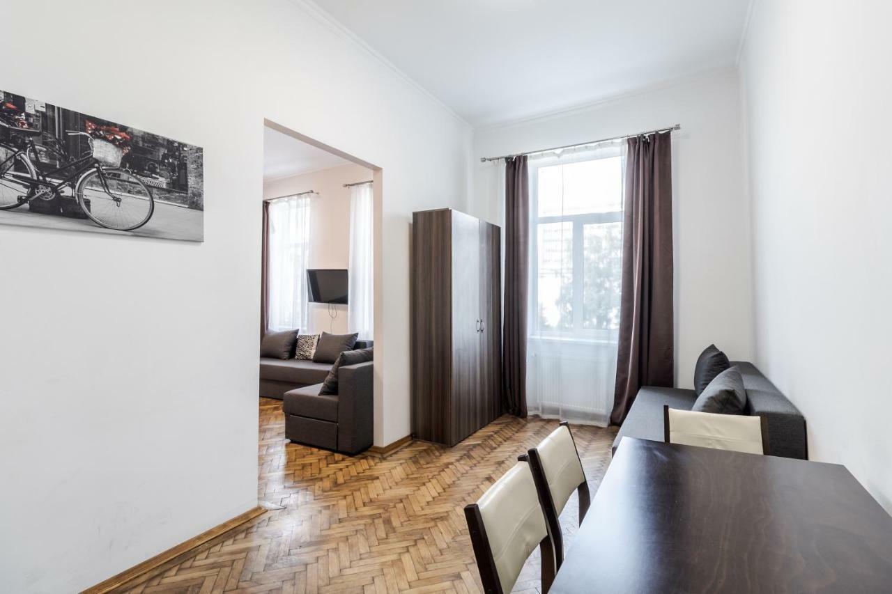 Kumpel Apartment Lwów Zewnętrze zdjęcie